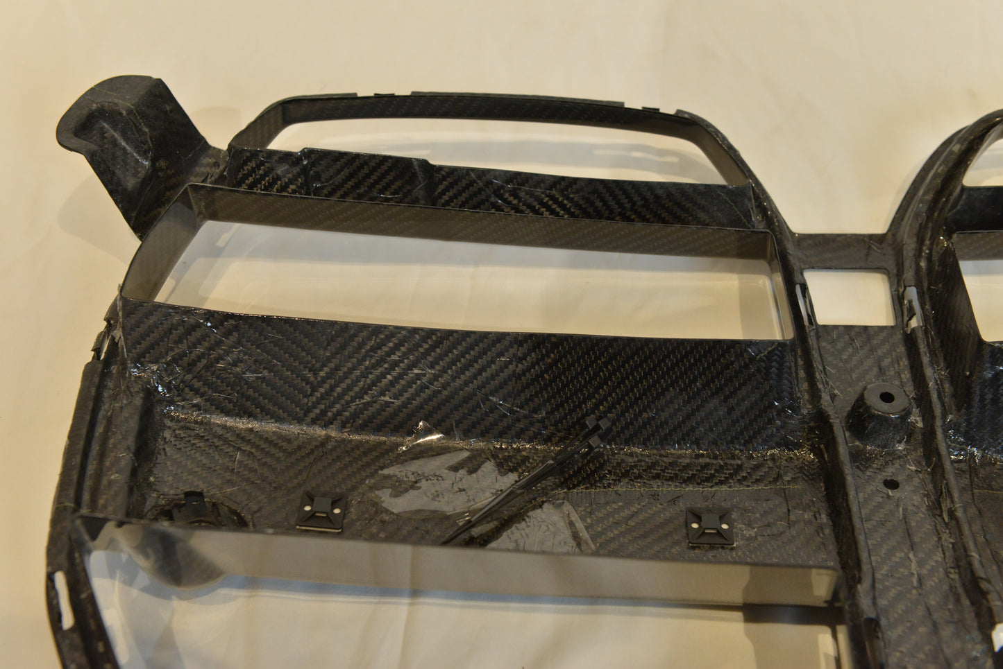 BMW M3 G80 M4 G82 M2 G87 V Style Dry Carbon Front Grill